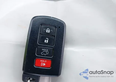 2019 Toyota Highlander Xle from USA, damaged, VIN 5TDJZRFHXKS593006